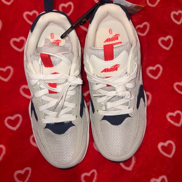 Avia Kids Running Shoes Size 6 NWT Lightweight Athletic Sneakers - Picture 2 of 4